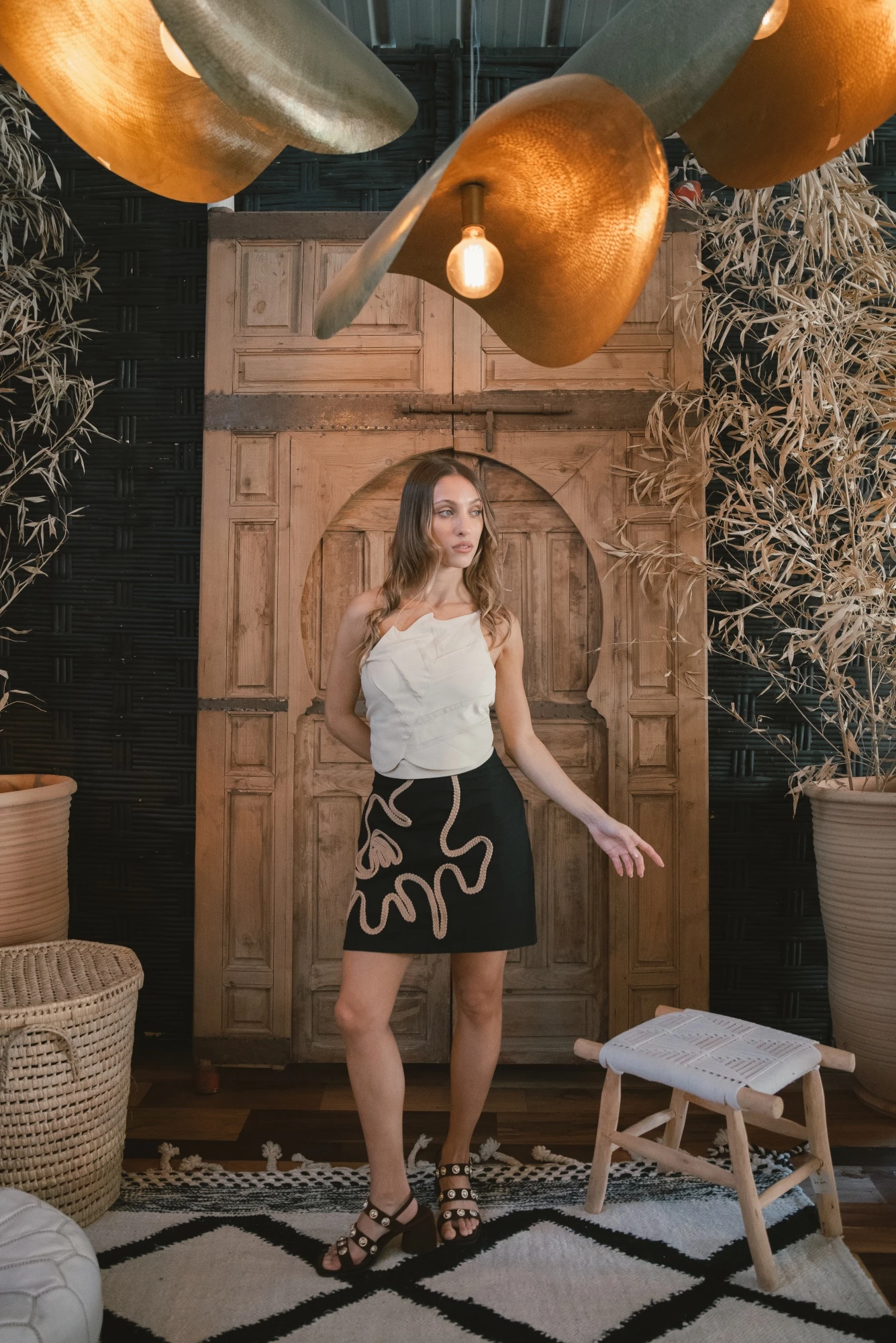 Falda Asia
