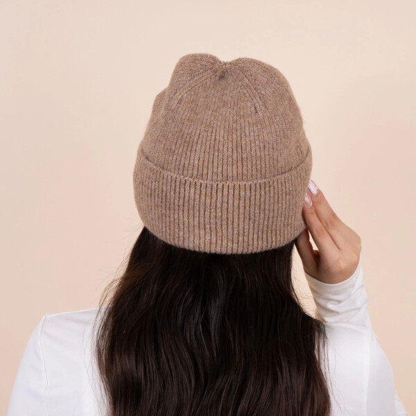 Gorro de lana marrón