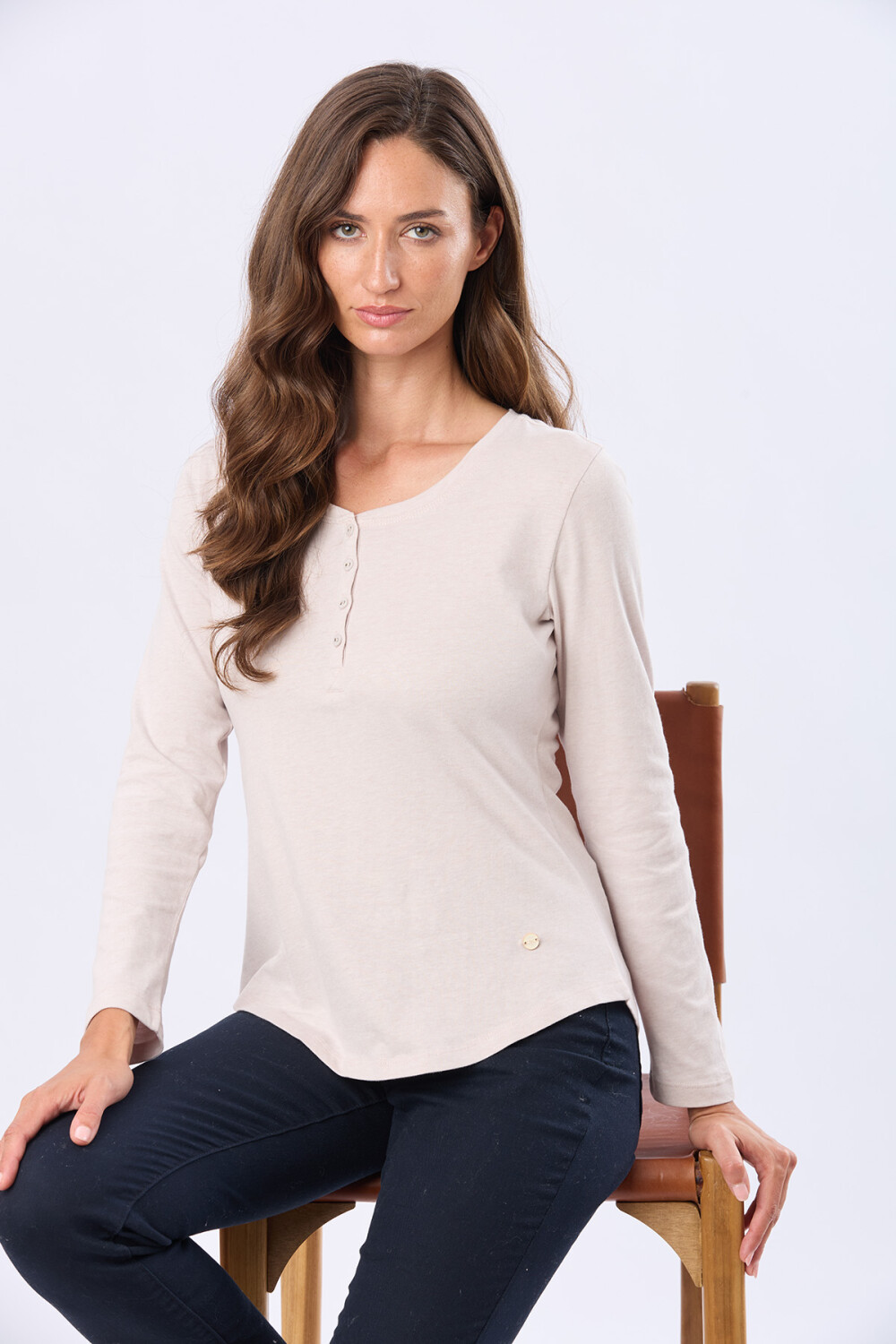REMERA LISA DE ALGODÓN Beige