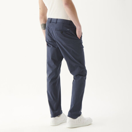 Pantalón Wrangler de Hombre - PANTALÓN CHINO - W55002MARINO ELD