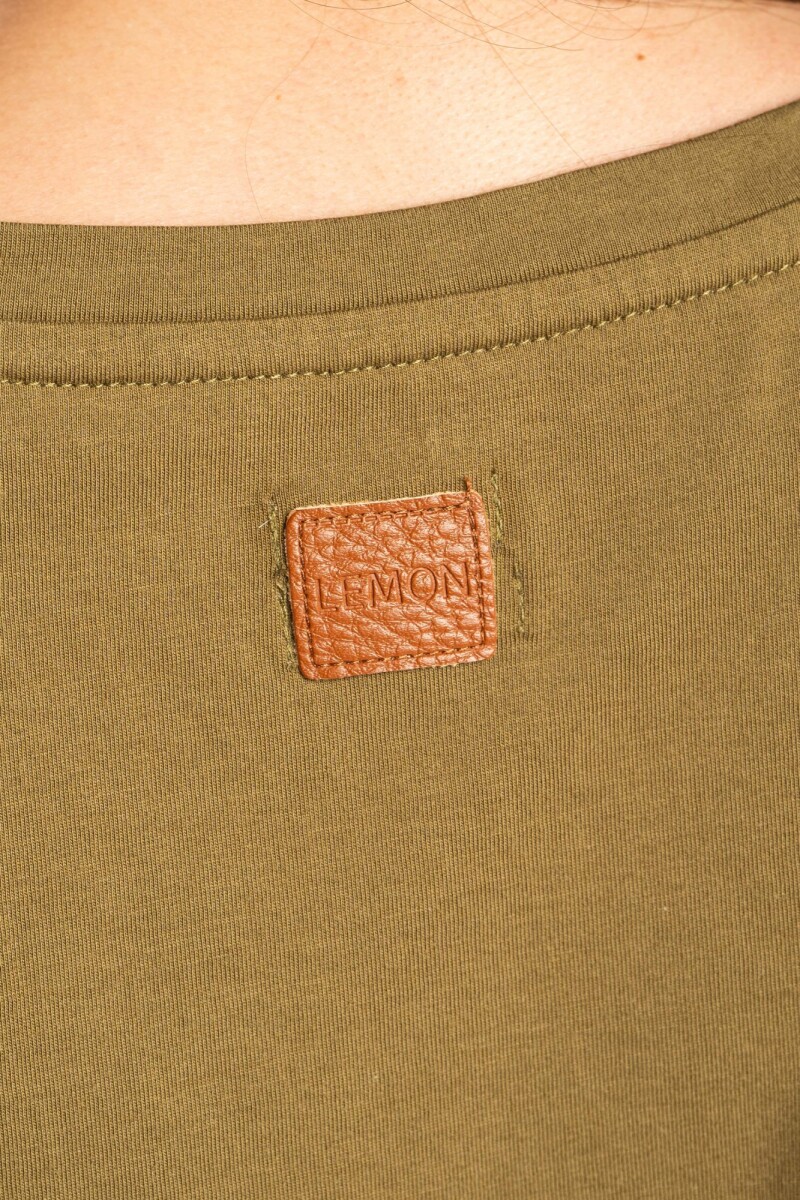 Remera Algodón Peinado Y Calados Oliva