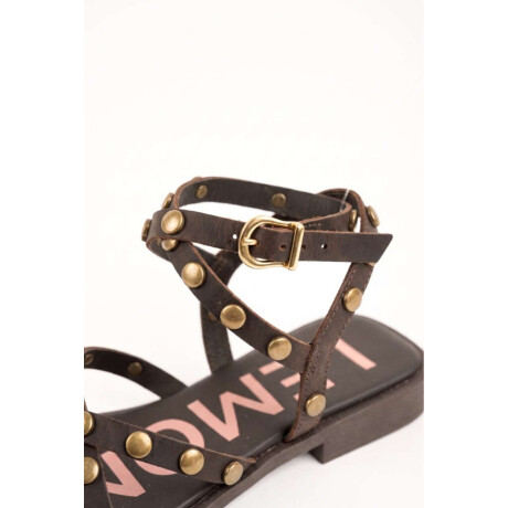Sandalia Tobillera Con Tachas Chocolate