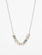 Cadena Corta con Dije Metal Collar Con Charms De Metal. - Plateado Rodio