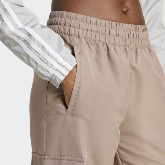 Pantalón Adidas Cargo Essentials Tejido Trace Brown