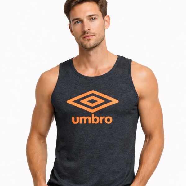 Musculosa Gradient Adulto Umbro Hombre 2m8