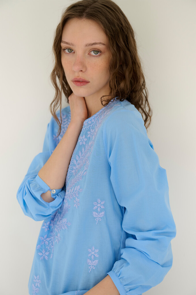 BLUSA INDI CELESTE
