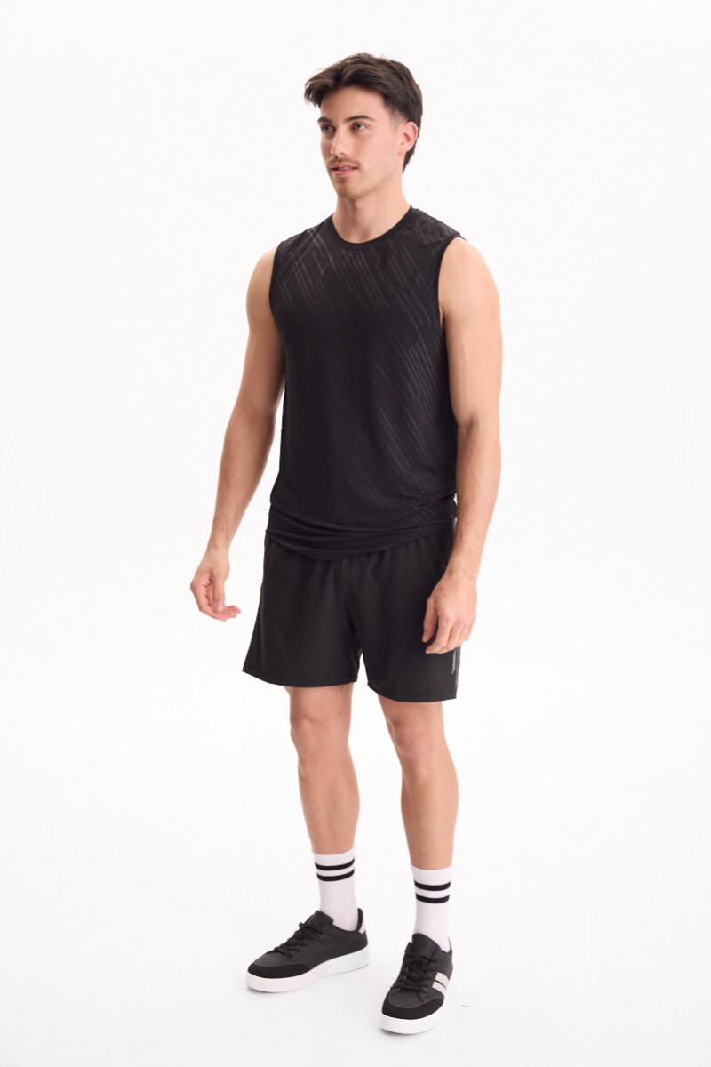 Remera DryFit Shift Negro