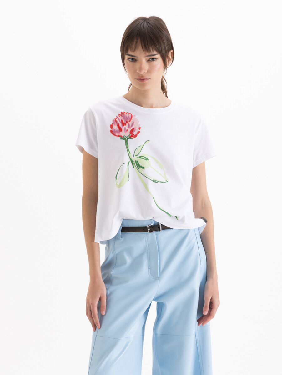 REMERA MIUCHI 
