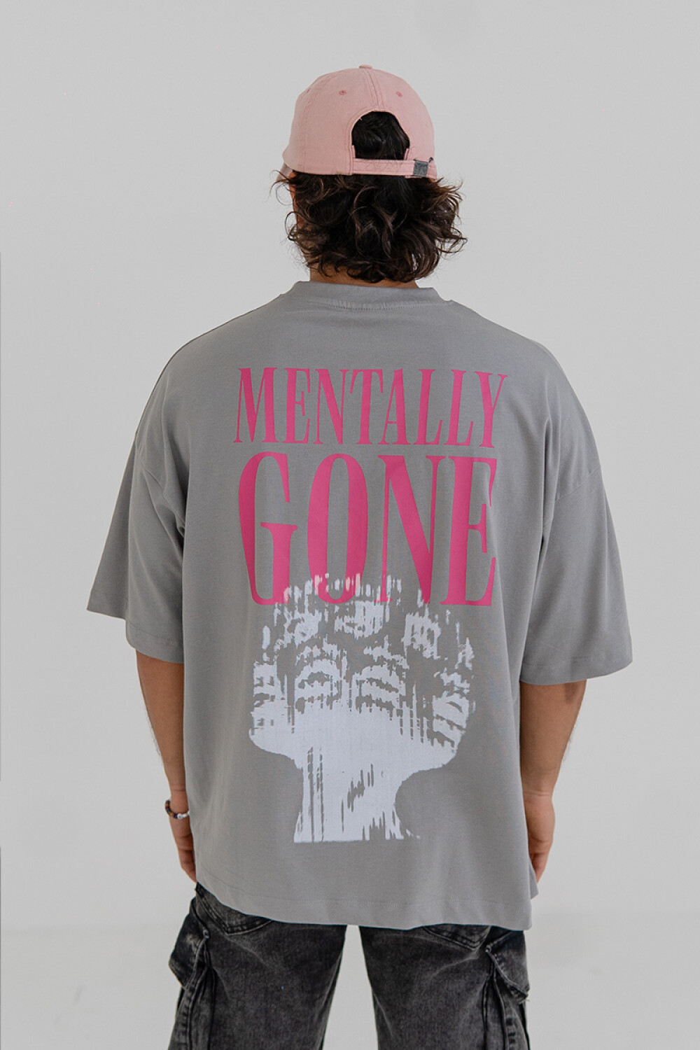 Remera Pulau Mentally Gone Gris