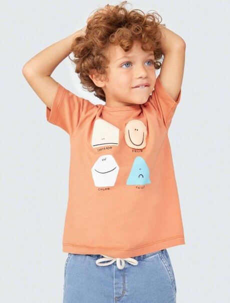 CAMISETA INFANTIL CON ESTAMPA NARANJA