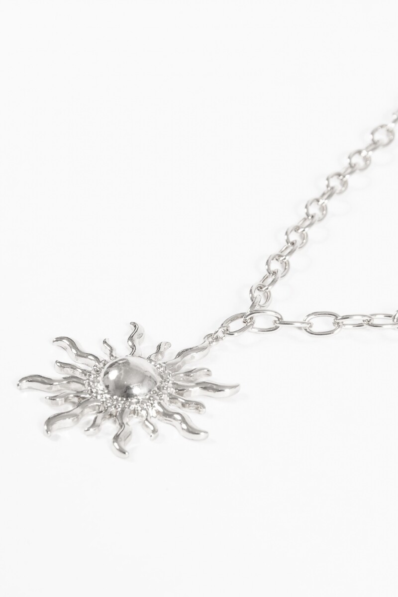 Collar cadena dije sol plateado