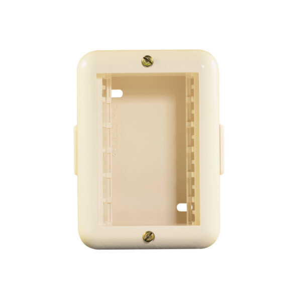 Caja exterior 3 módulos marfil - Reggio M46830
