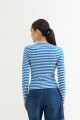 Remera cuello a la base AZUL OSCURO