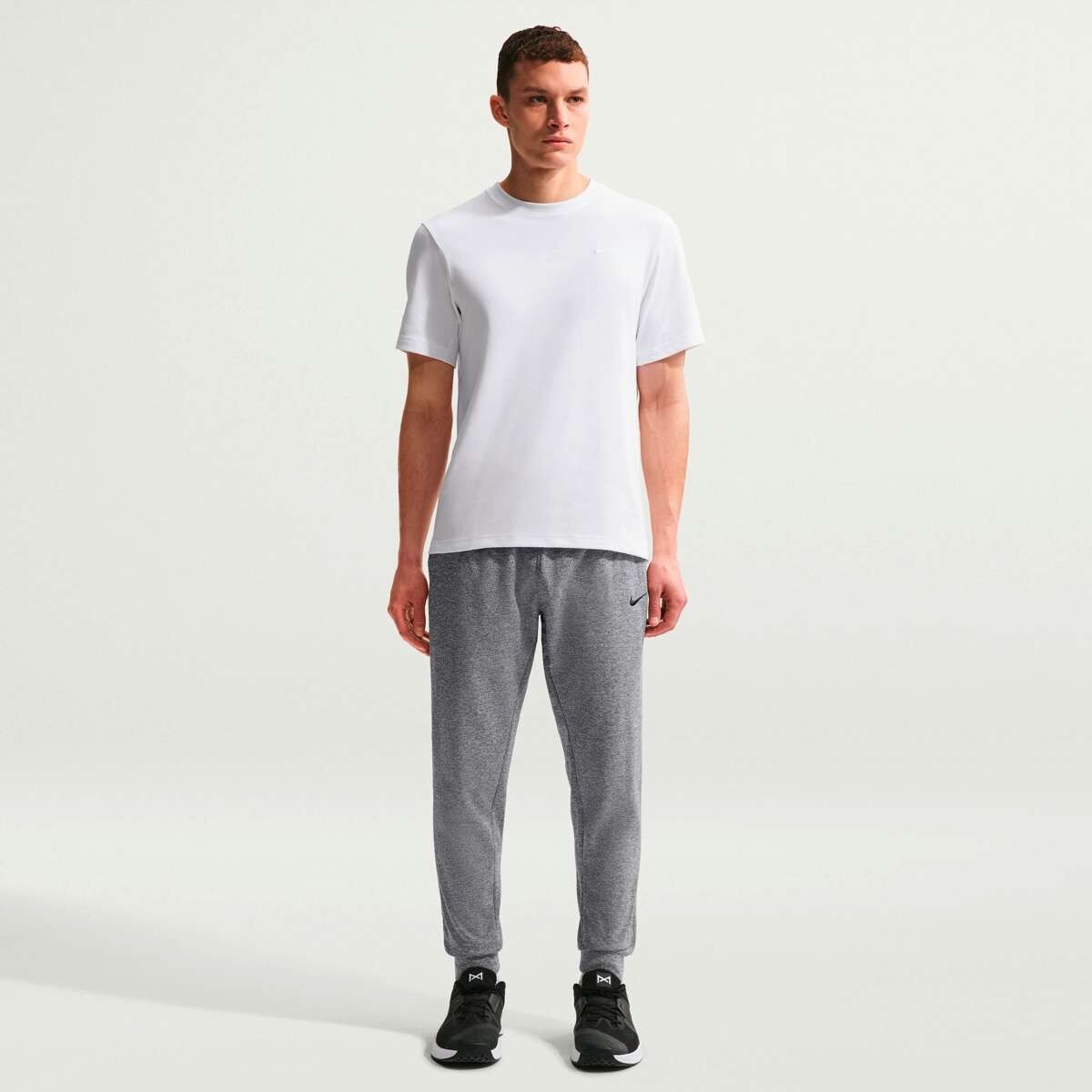 Remera Nike Primary de Hombre - De Hombre 