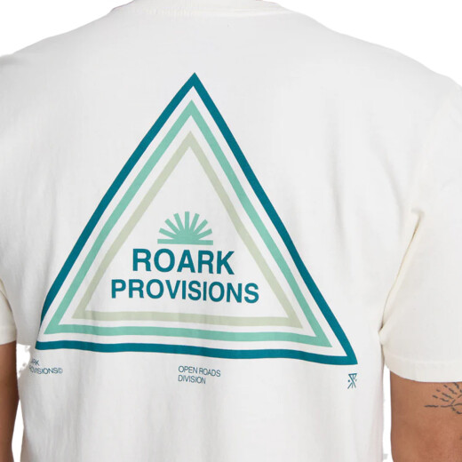 Remera Roark Roark Provisions - Blanco Remera Roark Roark Provisions - Blanco