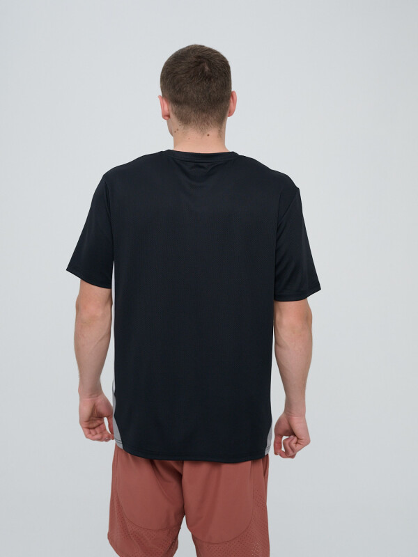 REMERA VANT Umbro Hombre 002