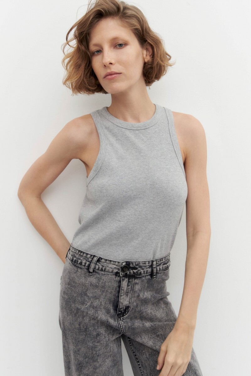 Musculosa canalé escote base - gris melange 