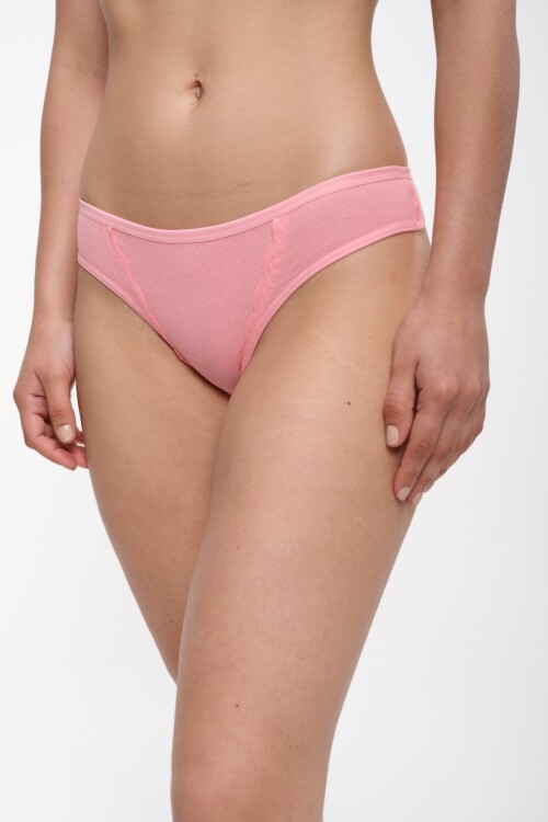 Colaless Vivian Coral