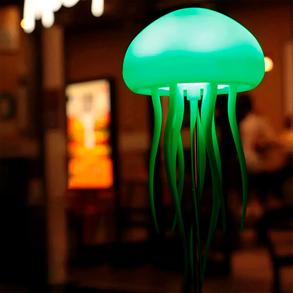 Lampara Medusa Veladora C/ Movimiento Led Colores Recargable Color Blanco