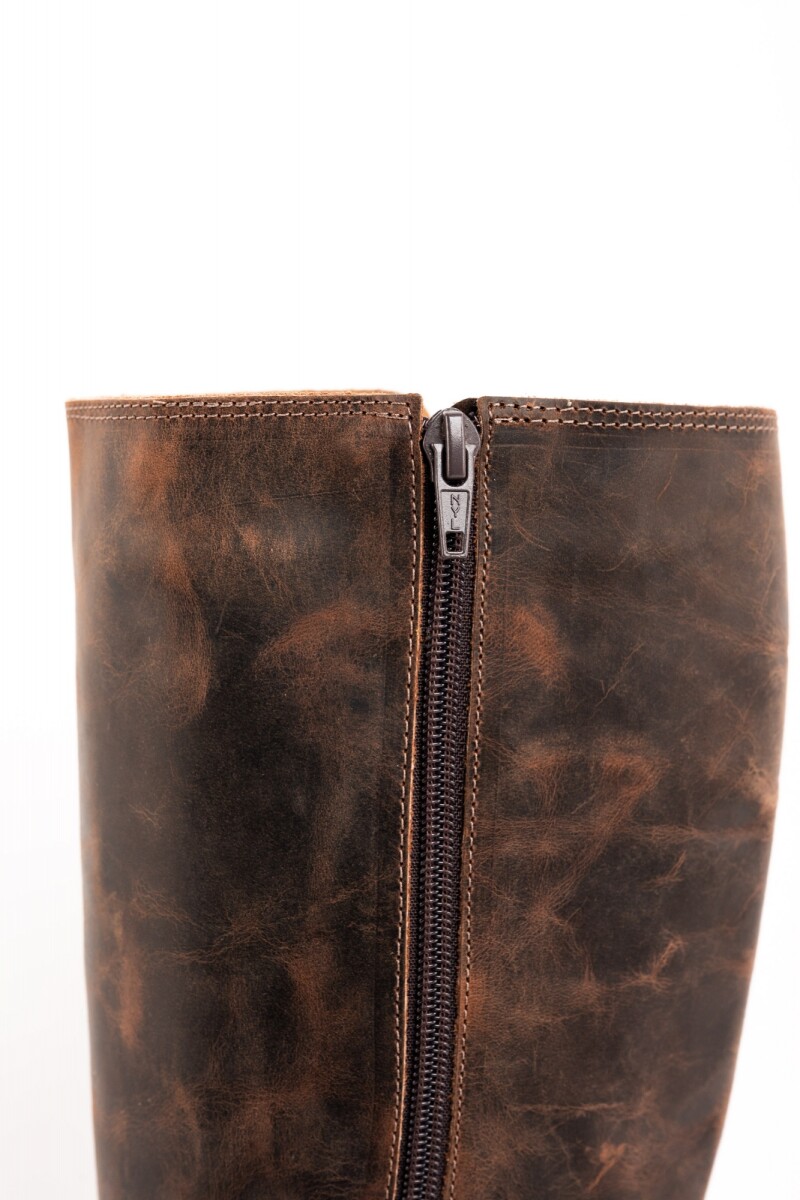 Bota Caña Alta Chocolate