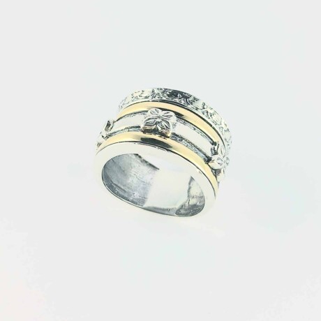 Anillo de plata 925 y double en oro 18 ktes. Anillo de plata 925 y double en oro 18 ktes.