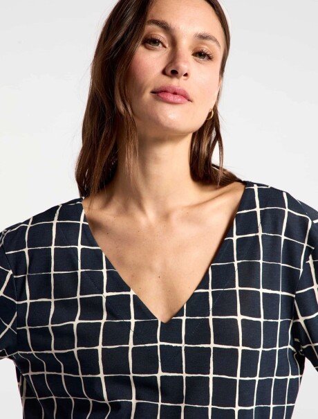 BLUSA DE CUELLO EN V CON ESTAMPADO AZUL