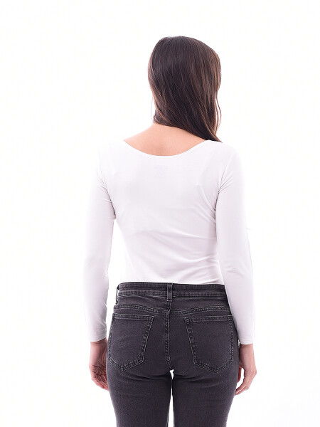 REMERA BÁSICA SOFIA BLANCO