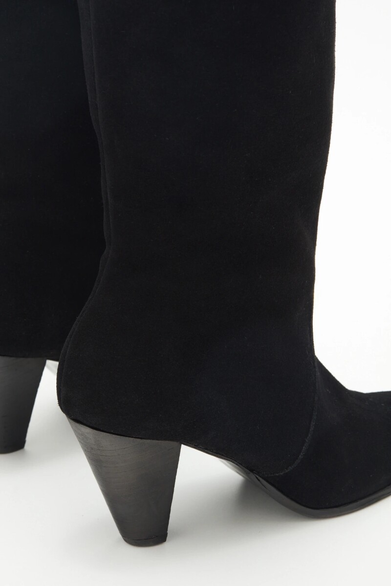 Bota Hoshi Midi Negro