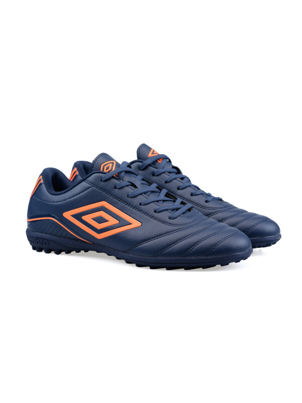 Calzado Classico III TF Umbro Hombre 018