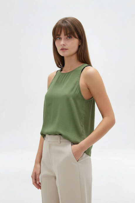 Musculosa Xilven Verde Oliva