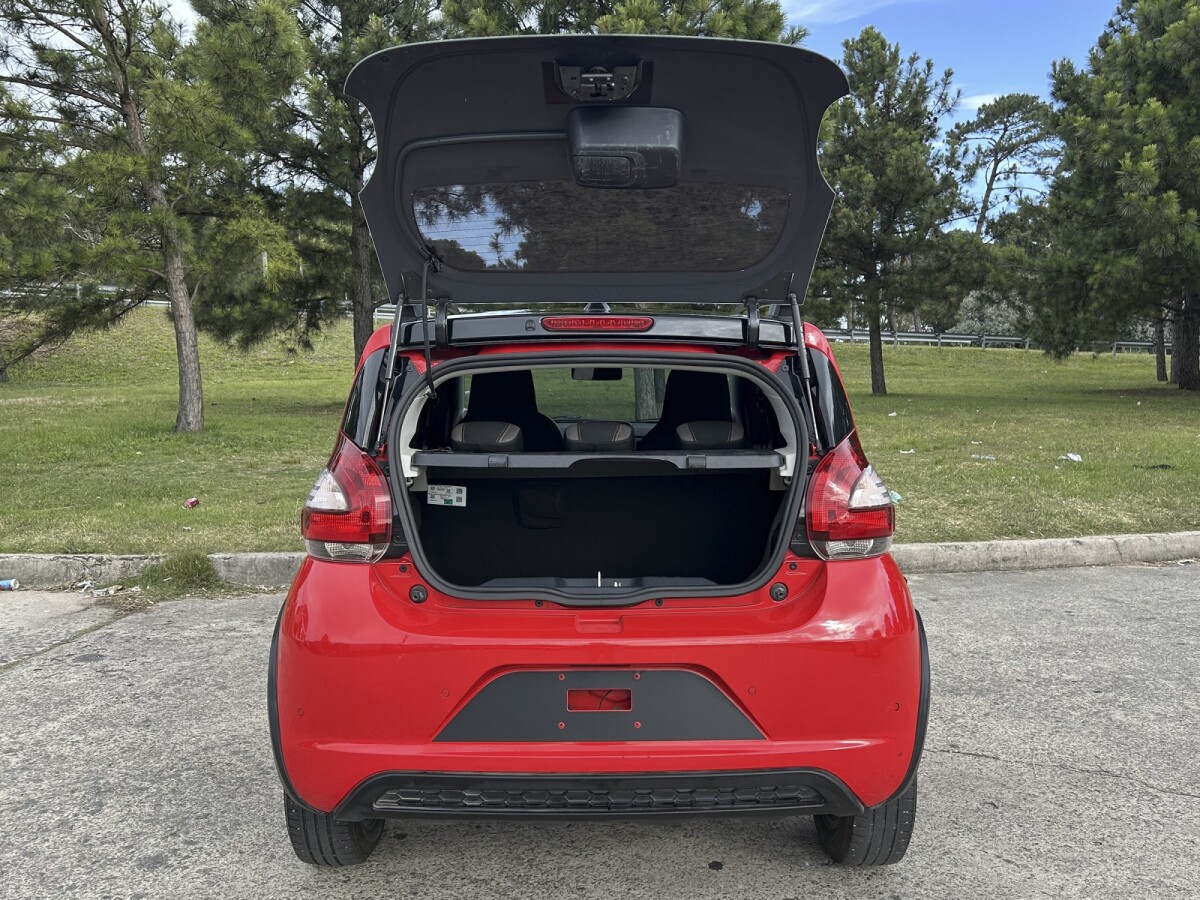 Fiat Mobi Trekking 2024 EXCELENTE ESTADO! | Permuta/Financia Fiat Mobi Trekking 2024 EXCELENTE ESTADO! | Permuta/Financia