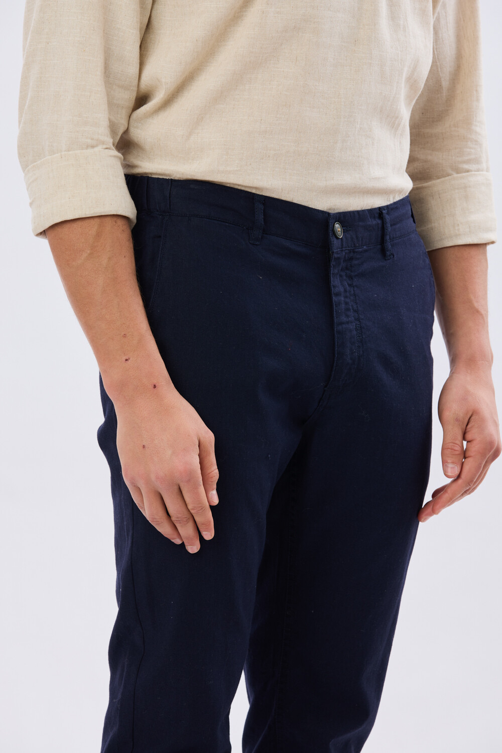 PANTALÓN DE LINO CON CINTURA ELASTIZADA Marino