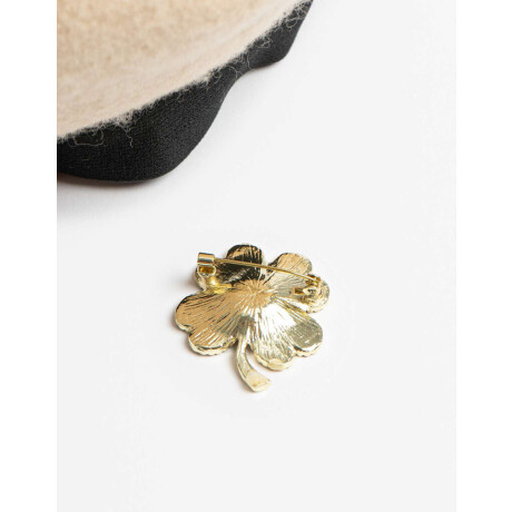 Boina Con Aplique Blanco Crudo