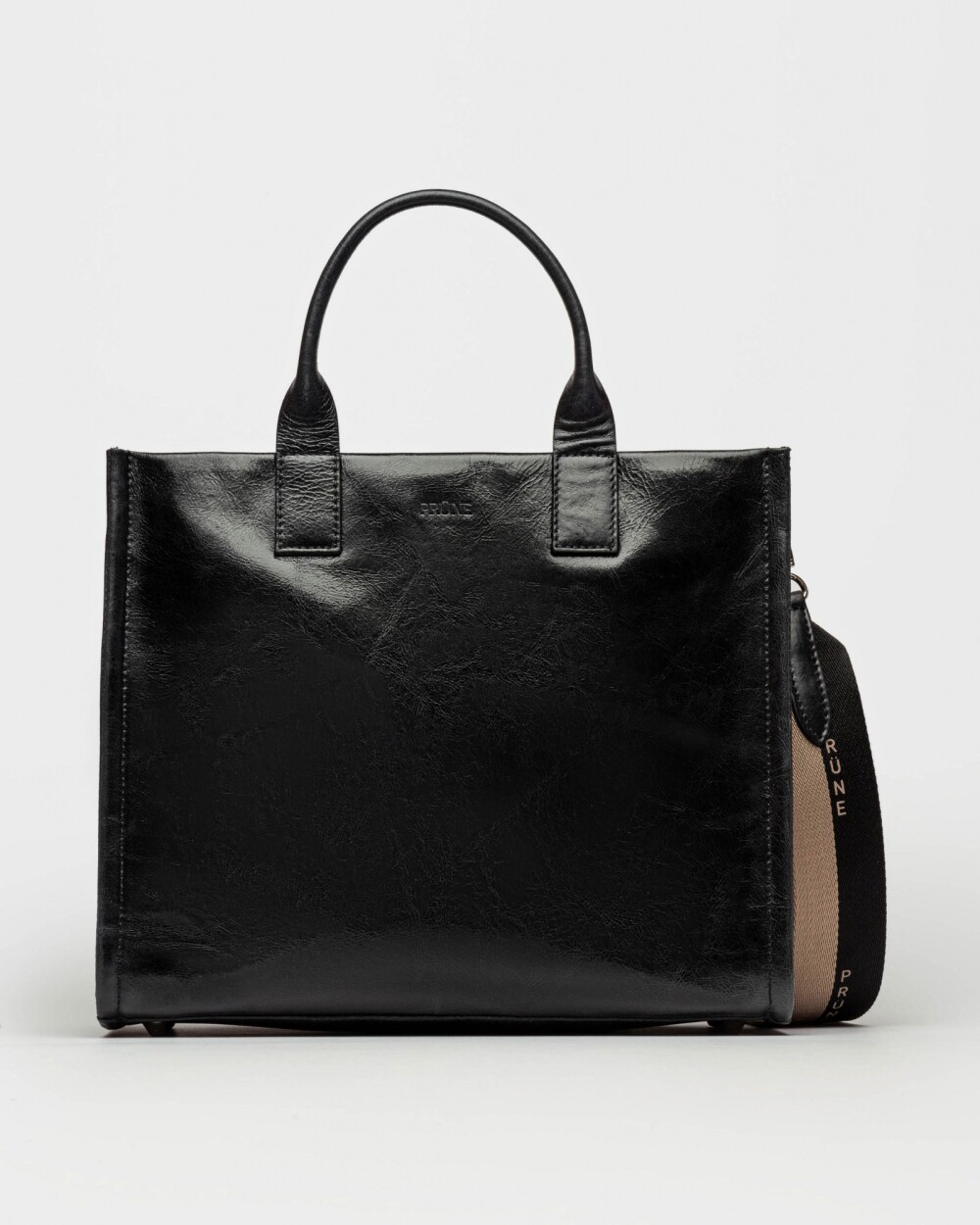 Cartera de Mano Capri En Cuero Liso Negro