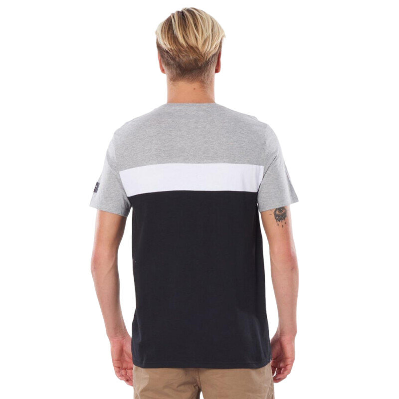 Remera Rip Curl Undertow Panel - Negro Remera Rip Curl Undertow Panel - Negro