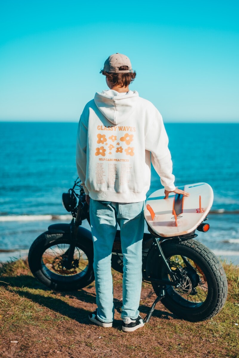HOODIE SELF CARE / Marrón 