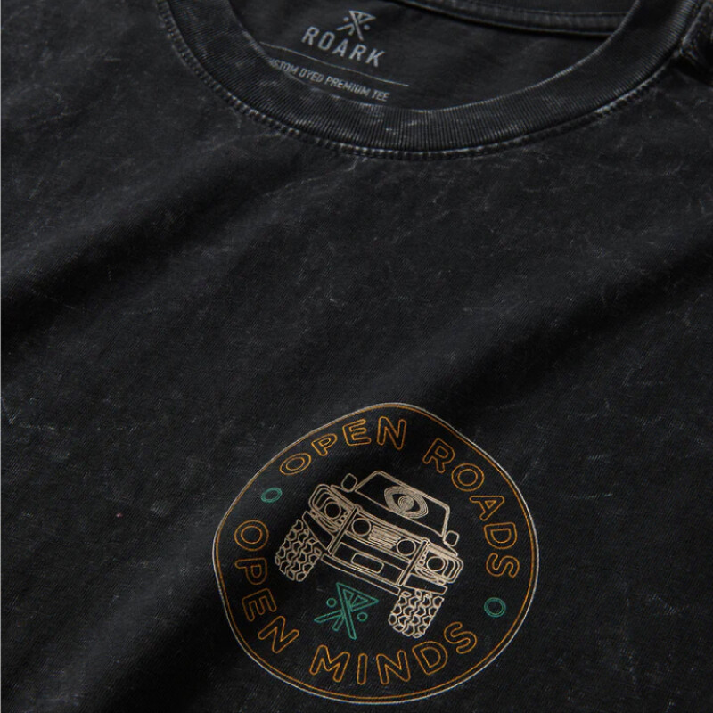 Remera Roark Open Roads - Negro Remera Roark Open Roads - Negro