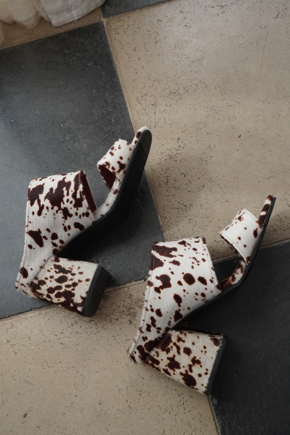 Firework Print Heels Crudo / Chocolate
