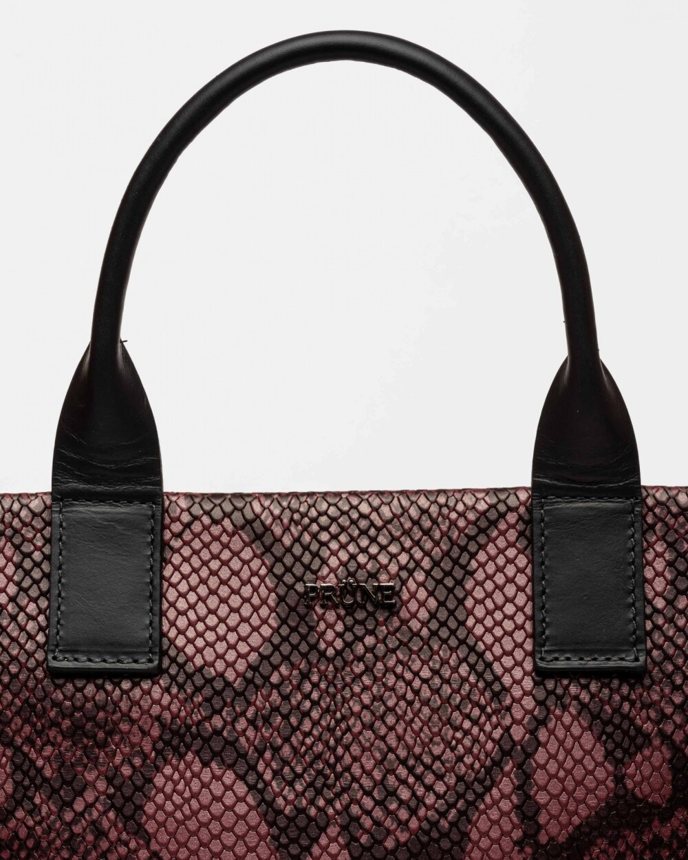 Cartera de Mano Capri En Cuero Grabado Snake Metalizado Bordeaux