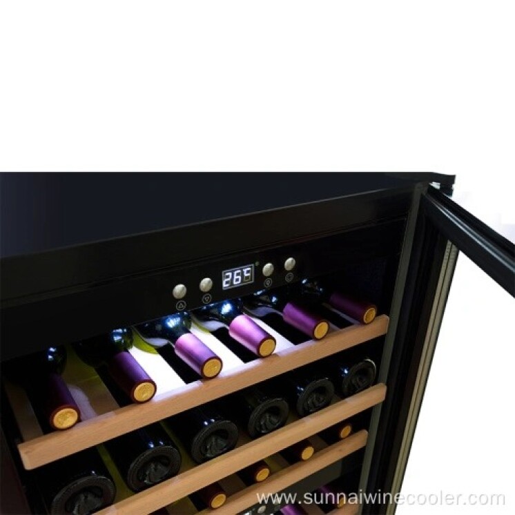 Cava de Vinos Wine Cooler 66 Botellas 205 L con Compresor SW-66 Cava de Vinos Wine Cooler 66 Botellas 205 L con Compresor SW-66