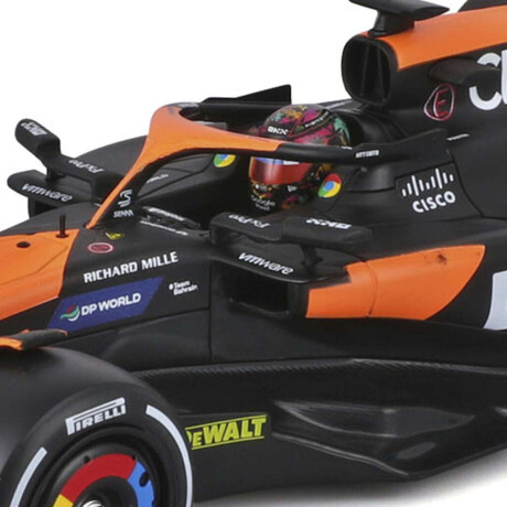 Auto Bburago Formula 1 Mclaren Con Exhibidor Escala 1:24 Oscar Piastri