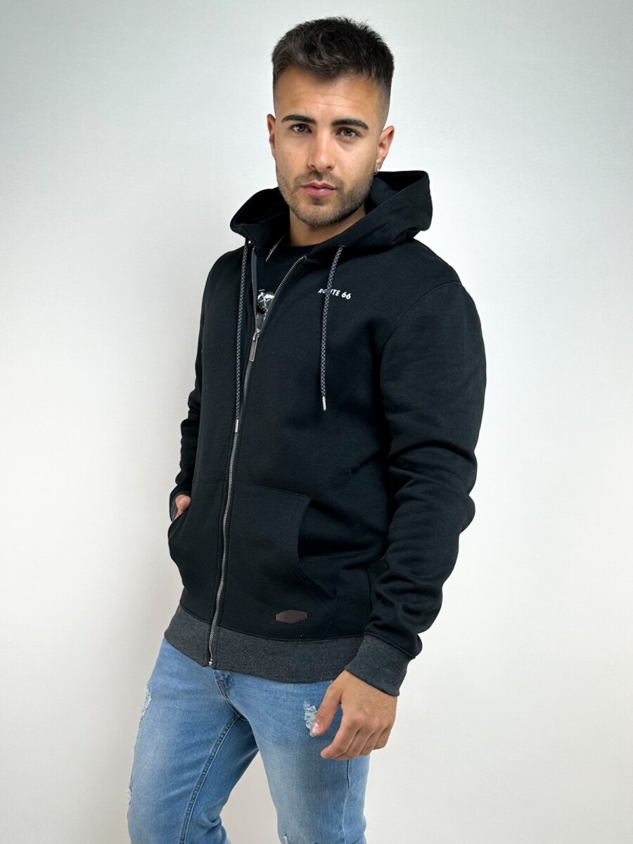 Campera de felpa Chiller - Negro 