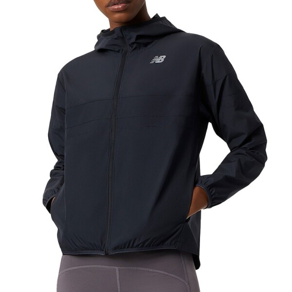 Campera New Balance Accelerate Negro