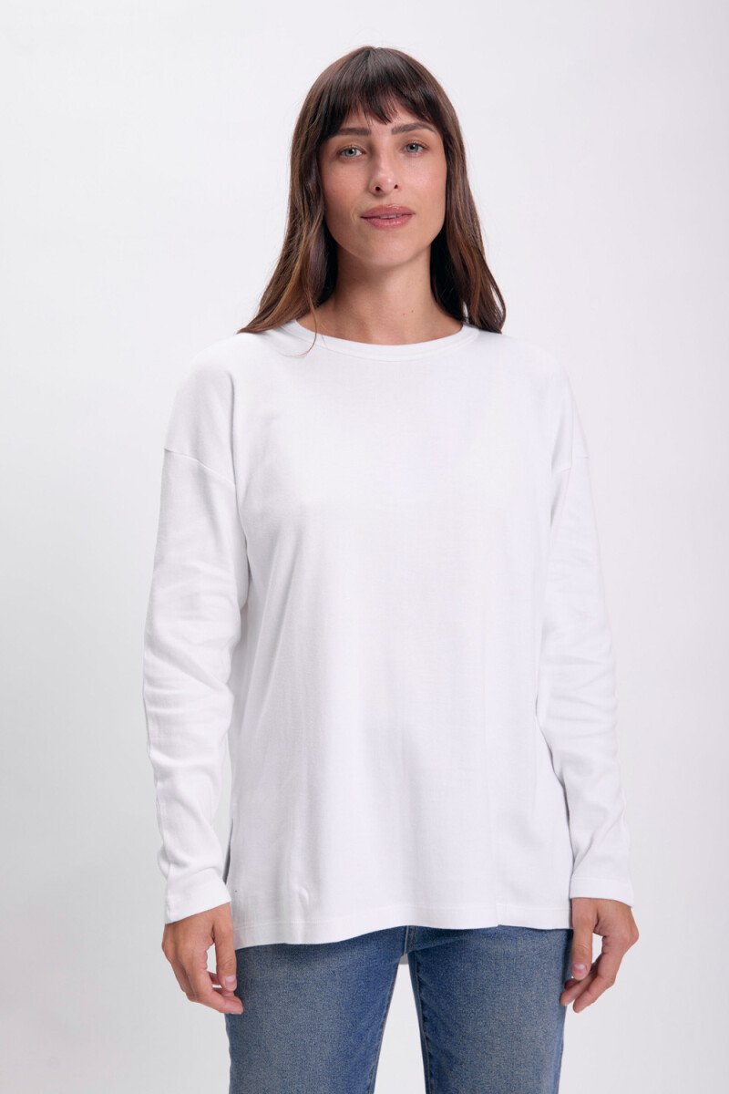 Remera básica Crudo