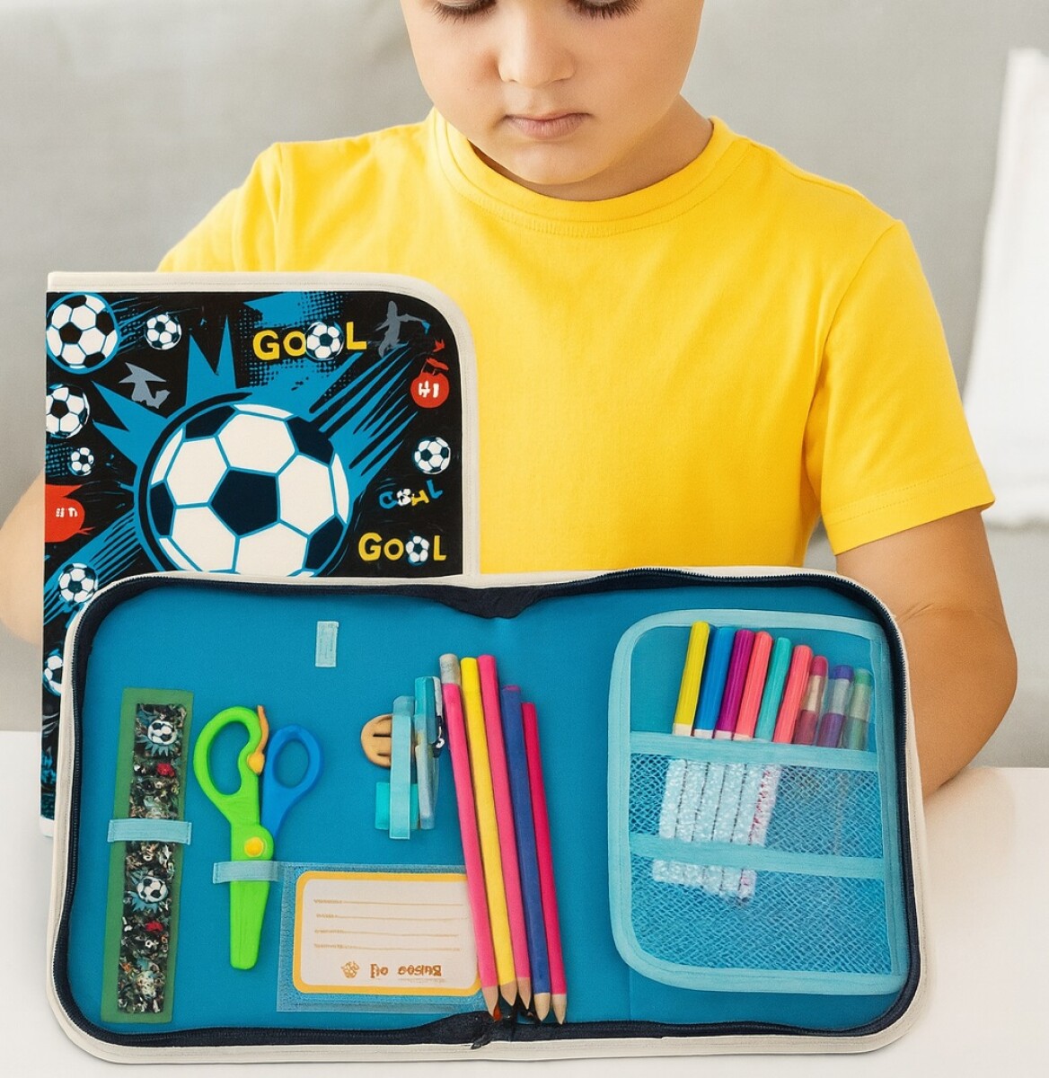 Cartuchera Infantil 36 Accesorios Futbol 