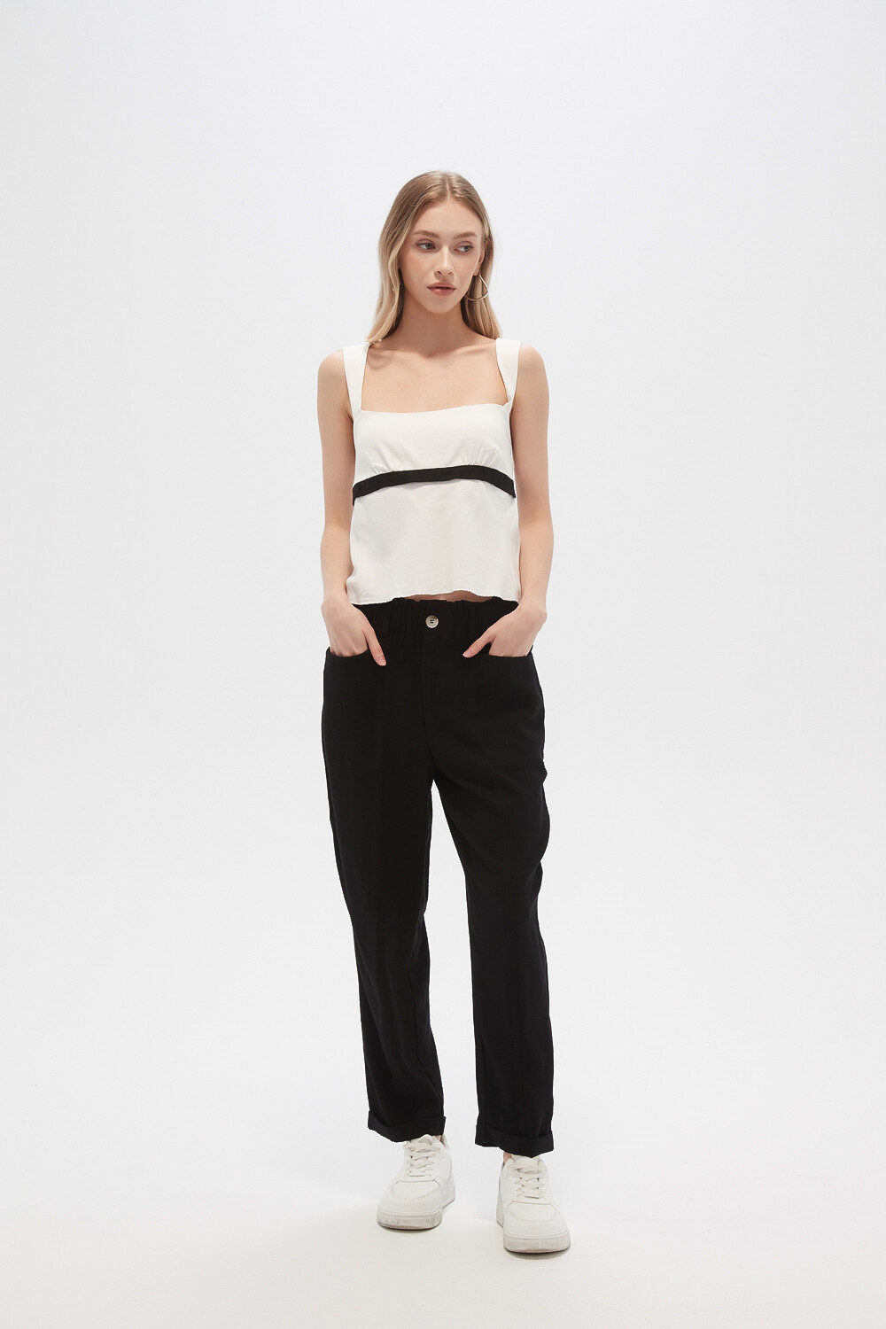 Pantalon Naiqui Negro