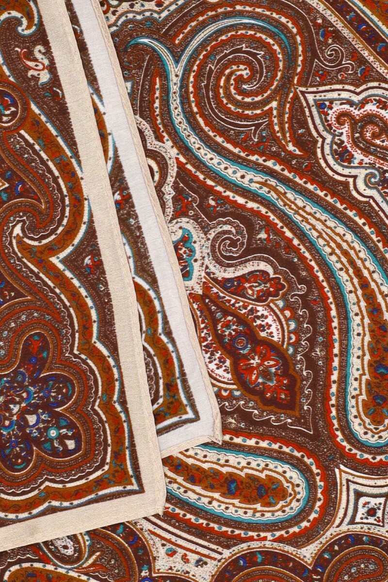 CHAL Multicolor