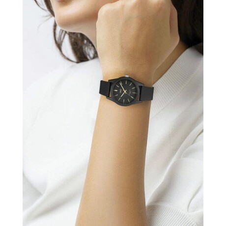 Reloj análogo Q&Q Resistente al agua 100mts Negro Reloj análogo Q&Q Resistente al agua 100mts Negro