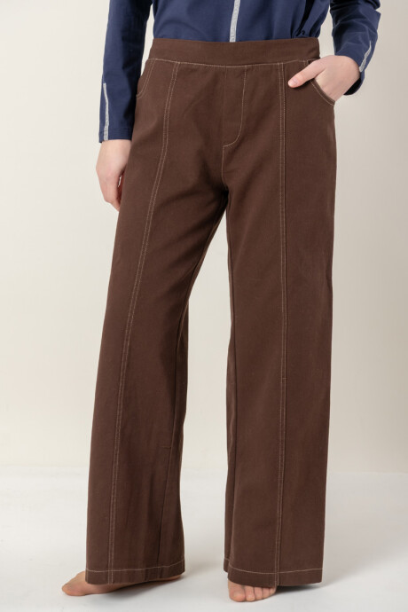 Pantalon cotidiano Chocolate