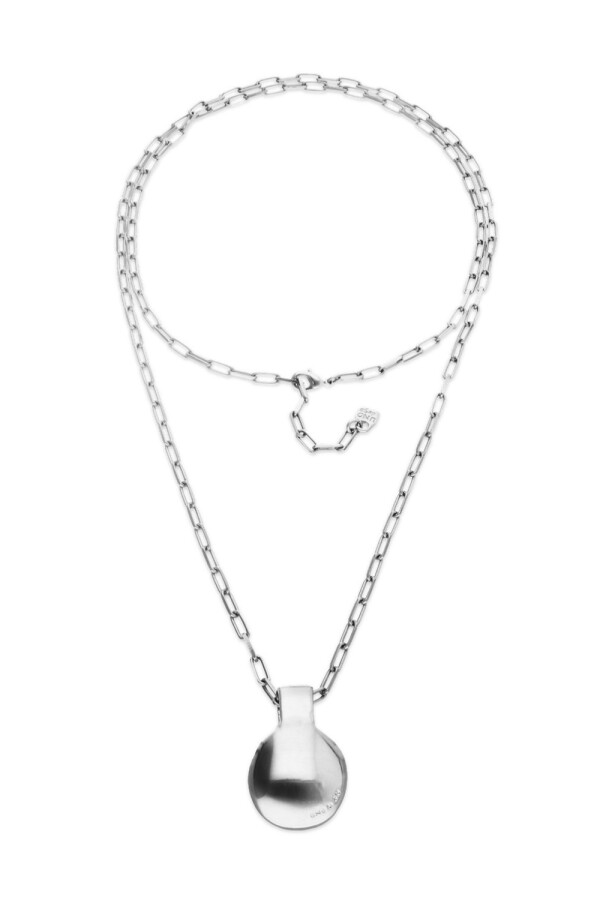 COLLAR LARGO DE ALEACIÓN DE METALES BAÑADO EN PLATA DE LEY CON BOLA GRANDE Colgante